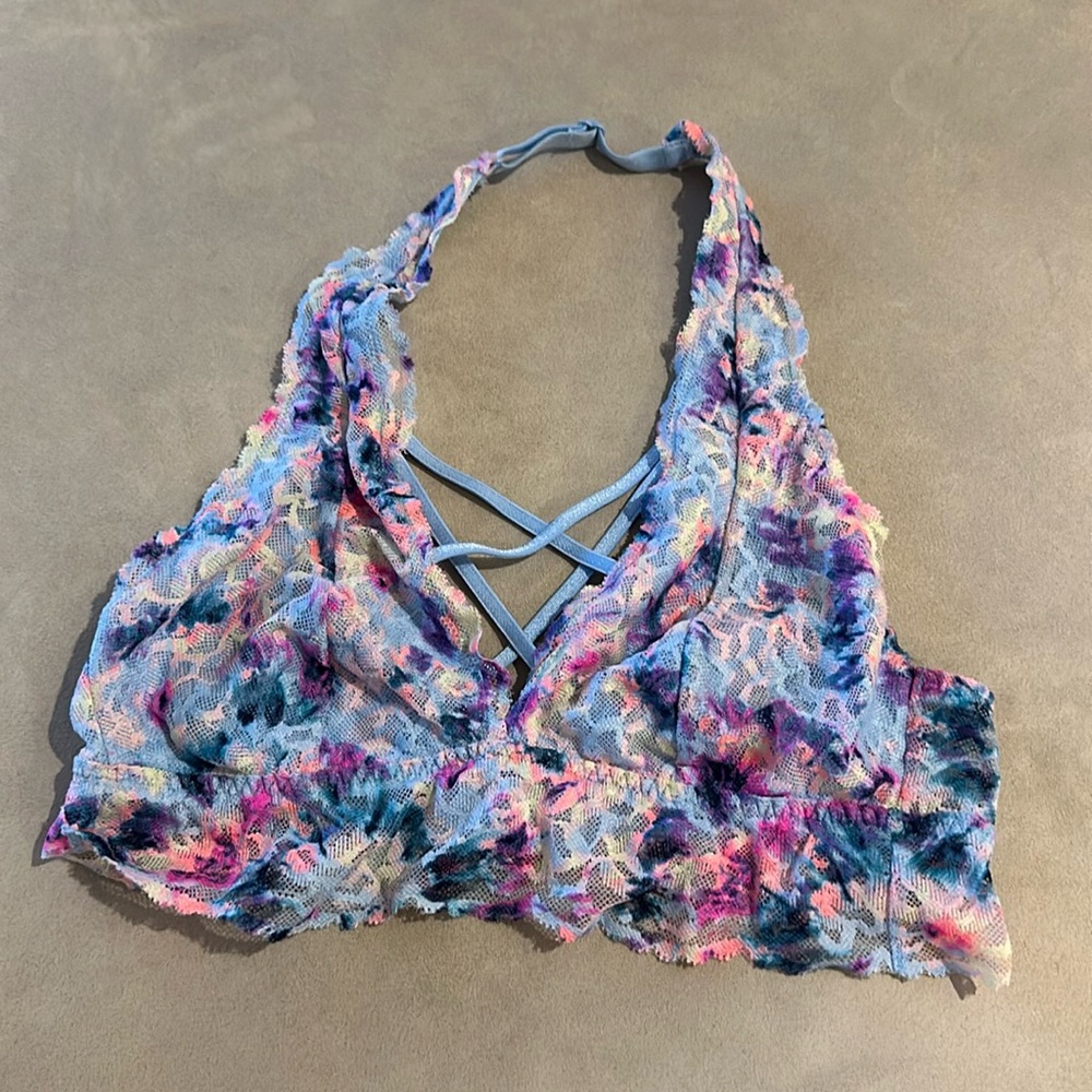 LACE HALTER BRALETTE- Sm